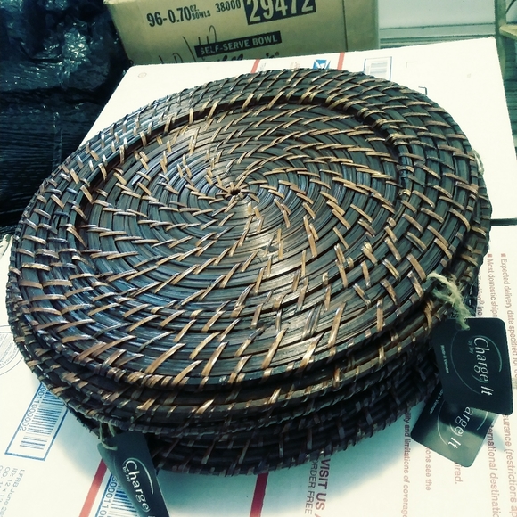 Sold sold soldCHARGE IT⚡BY JAY 14"CHARGE PLATES. - Picture 4 of 4